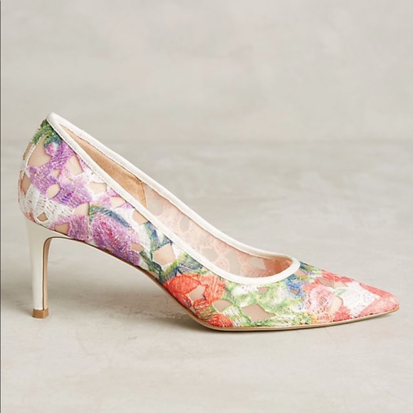 NIB! Bettye  Muller Astor Pumps size 9.5 - Picture 2 of 4